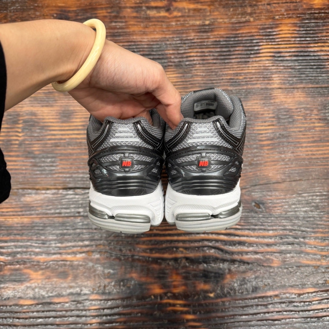 U1906RCO NEWBLANCE 1906 BLACK METALLIC URGENT RED SLATE DS FB - 41,5