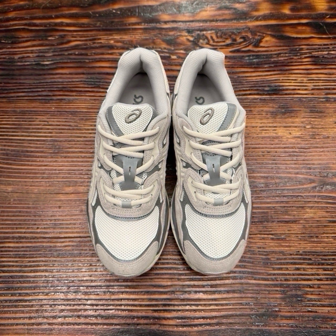 CS4743 - ASICS GEL NYC CREAM OYSTER GREY DS FB - 42