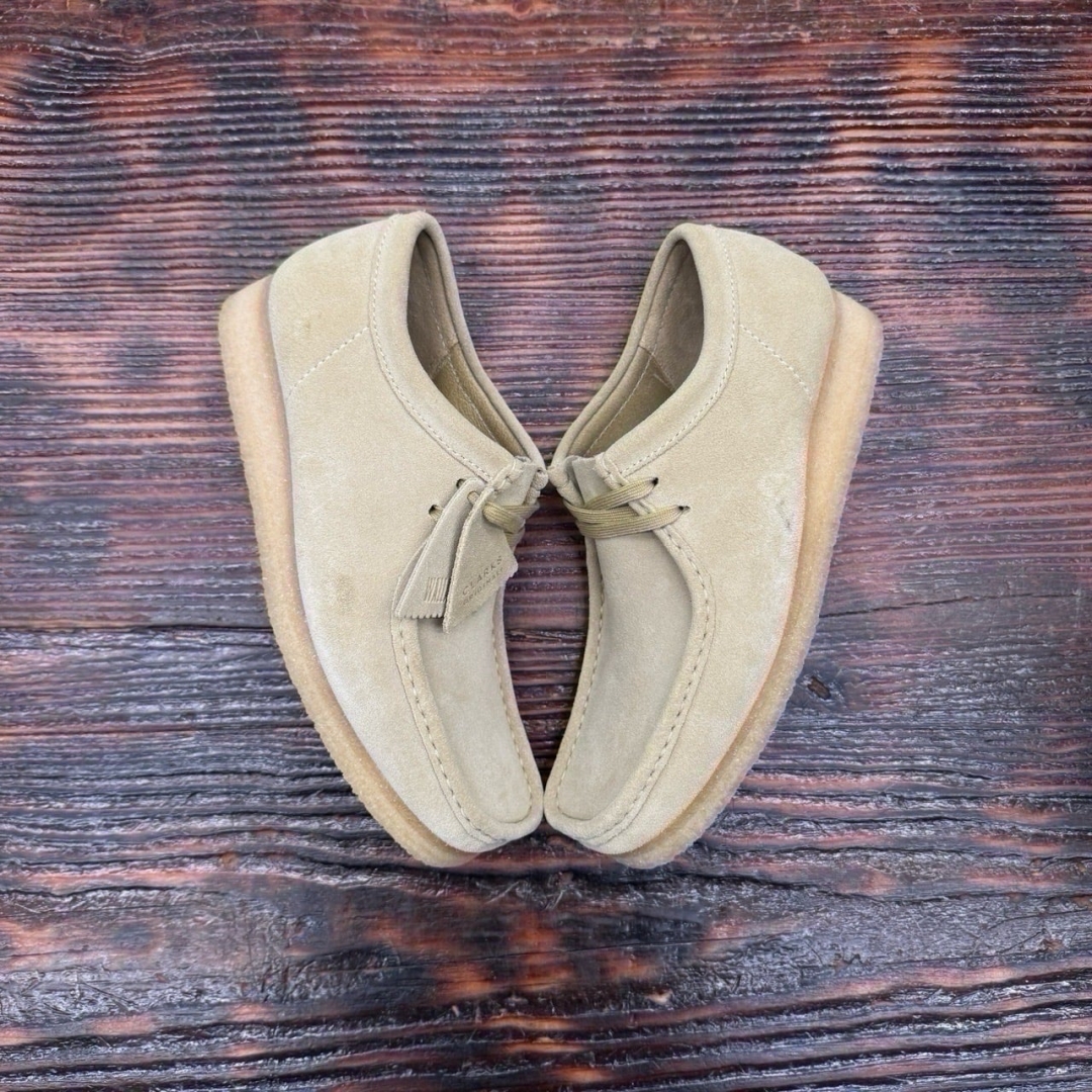 CS4768 - CLARKS WALLABEES SUADE LN FB - 41,5