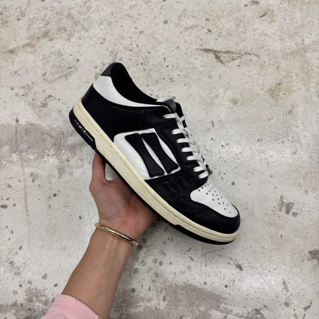 T826CS21 - AMIRI SKEL TOP LOW BLACK WHITE FB - 42