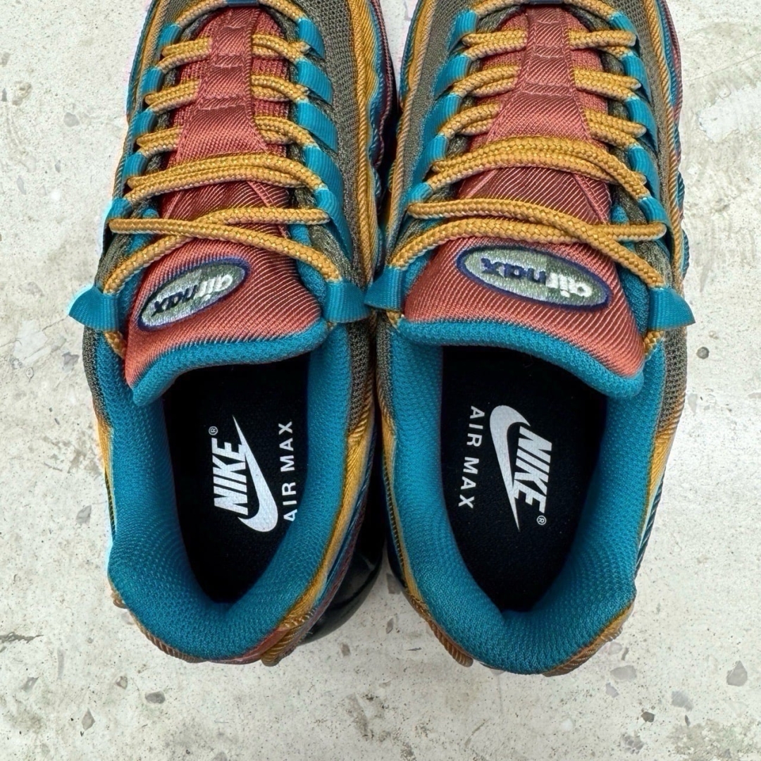 T826AM5 - NIKE AIR MAX 95 BY YOU MULTI COLOR DS FB - 42