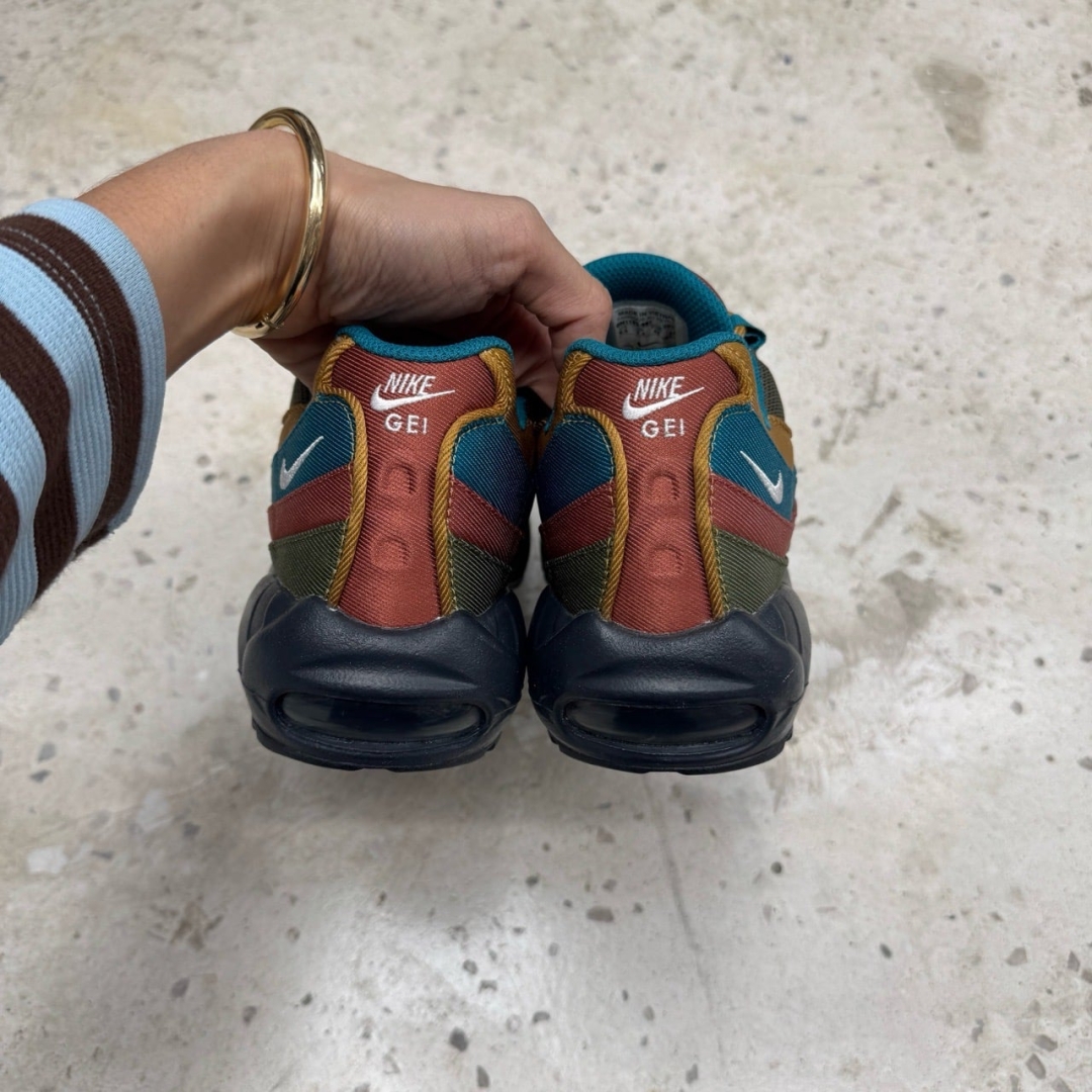 T826AM5 - NIKE AIR MAX 95 BY YOU MULTI COLOR DS FB - 42