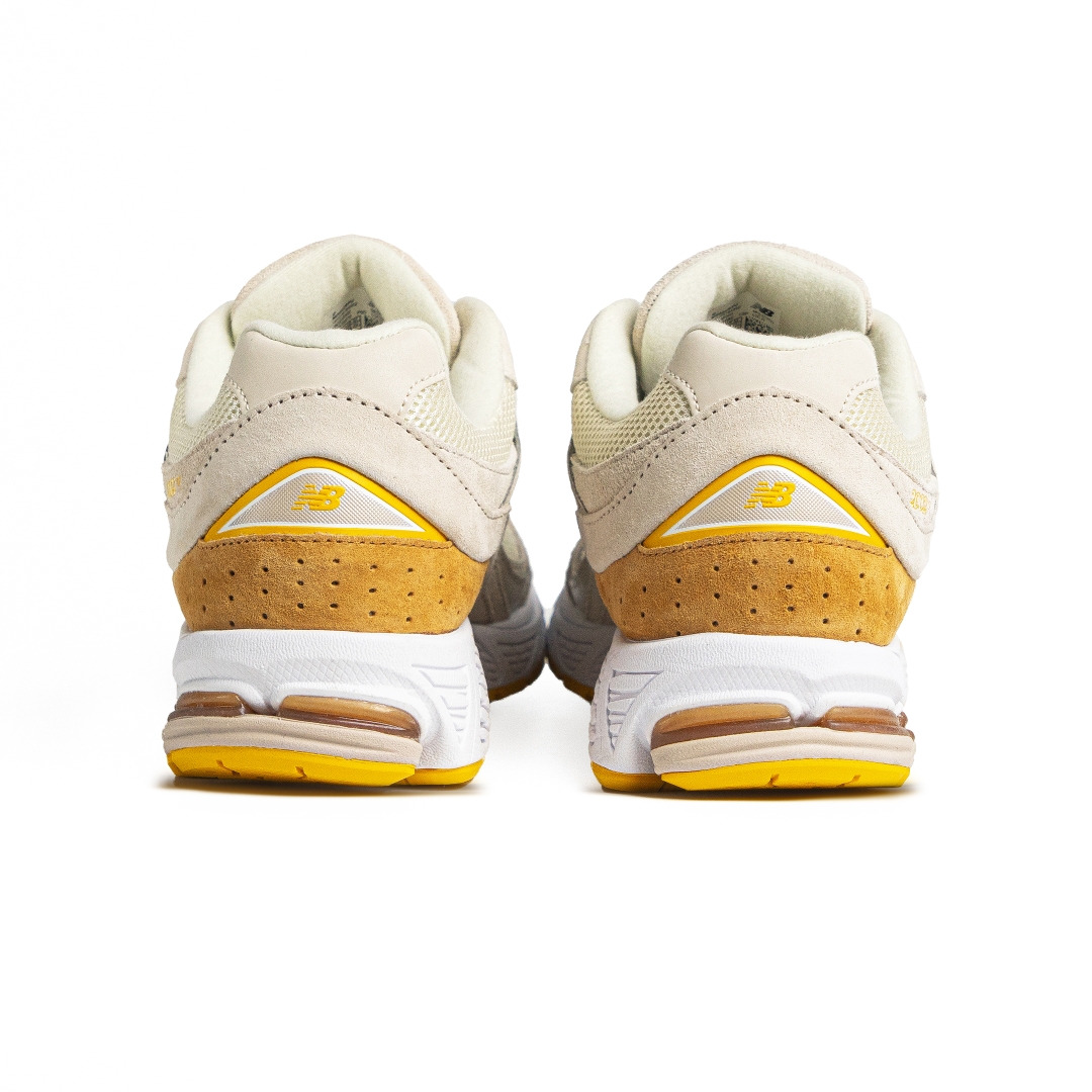 New Balance 2002r Beige Yellow M2OO2RFU