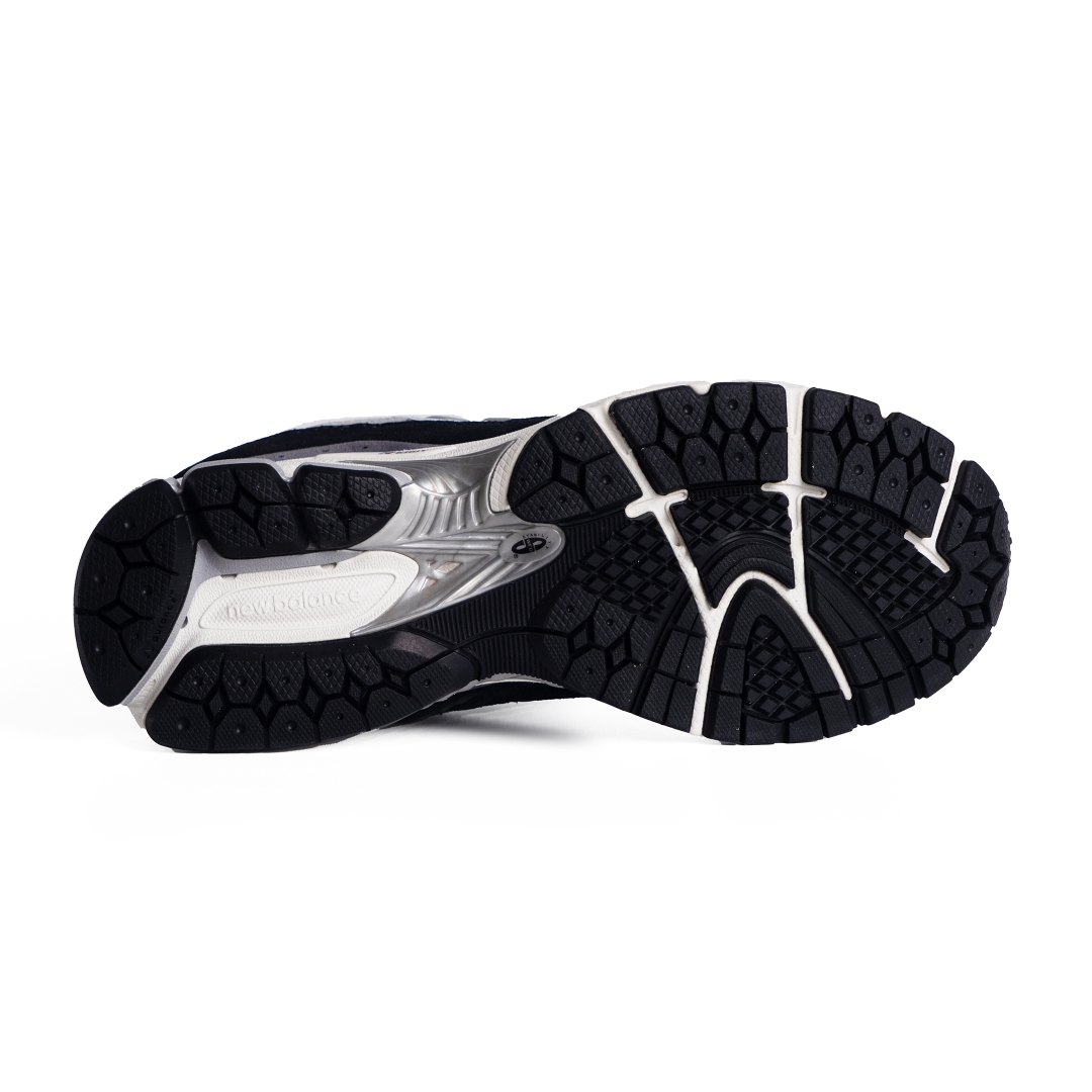 New Balance 2002R Slate Grey Black M2002RSG