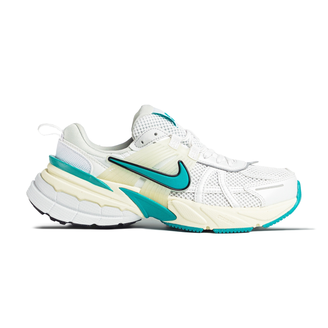 V2K WHITE MINT FD0736-105