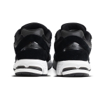 New Balance 2002R Core Black M2002RBK