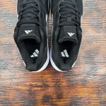 ADIDAS COURTJAM DS FB