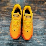 AM1562 - NIKE AIR MAX DN8 LASER ORANGE BLACK FB - 42