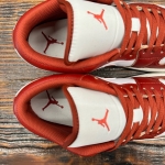 jd2829 - 1S Low White Dune Red DS FB - 45