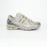 CS4450 - NEWBALANCE 1906 SILVER TAN DS FB