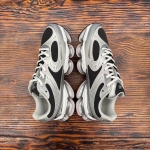 U20003OZ - NEWBALANCE 2000 SILVER METALLIC DS FB