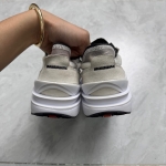 T526CS20 - NIKE WAFFLE GREY - 45