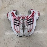 T626CS78 - ADISTAR CUSHION 3 WHITE BETTER SCARLET DS FB - 43