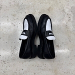 T626CS109 - THE WOLF LOAFER BLACK WHITE - 40