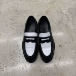 T626CS109 - THE WOLF LOAFER BLACK WHITE - 40