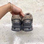 T726CS19 - NEW BALANCE 1906 BROWN BLACK DS FB - 42