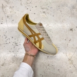 T726CS41 - ONITSUKA TIGER RUNSPARK BEIGE DS FB - 42.5