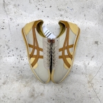 T726CS41 - ONITSUKA TIGER RUNSPARK BEIGE DS FB - 42.5