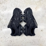 U200078C - NEWBALANCE 2000 BLACK METALLIC DS FB