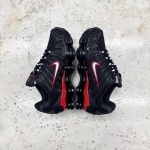 T726CS58 - NIKE SHOX TL BLACK RED DS - 42,5