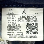 T726JD24 - 1S LOW OG OBSIDIAN DS FB - 44,5