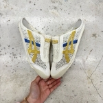 T726CS77 - ONITSUKA TIGER SABOT YELLOW - 42,5