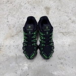 T726CS120 - NIKE SHOX TL BLACK GREEN STRIKE DS FB - 42