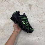 T726CS120 - NIKE SHOX TL BLACK GREEN STRIKE DS FB - 42