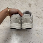 T826CS12 - NIKE P-6000 LIGHT OREWOOD - 44