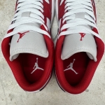 T826JD7 - 1S LOW WHITE RED - 41