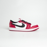 T826JD9 - 1S LOW OG CHICAGO DS FB - 42