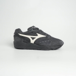 T826CS38 - MIZUNO CONTENDER SUADE GREY LN - 44,5
