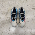 T826CS42 - PUMA SPIREX MULTICOLOR LN - 40,5