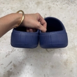 T826CS46 - ADIDAS MULE NAVY DS - 42