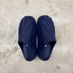 T826CS46 - ADIDAS MULE NAVY DS - 42
