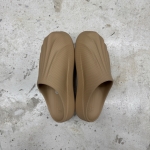 T826CS47 - ADIDAS MULE BEIGE DS - 43
