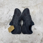 T826CS50 - ASICS GEL CONTEND 4 BLACK DS - 40,5