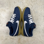 T826DU5 - DUNK SB LOW NAVY GUM LN FB - 42