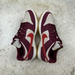 T826DU6 - DUNK SB LOW X SKATE LIKE A GIRL LN FB - 42