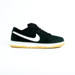 T826DU7 - DUNK SB LOW BLACK GUM LN FB - 42