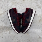 T826DU8 - DUNK SB LOW RIOT SKATESHOP LN FB - 42