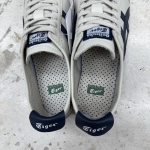 T826CS64 - ONITSUKA TIGER MEXICO 66 BIRCH PEACOAT DS FB - 42