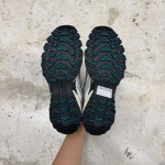 T826CS81 - NEWBLANCE 610 SILVER GREEN - 42.5