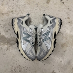 T826CS81 - NEWBLANCE 610 SILVER GREEN - 42.5