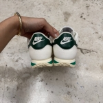 T826CS82 - NIKE CORTEZ SAIL GORGE GREEN LN FB - 39