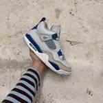 T826JD21 - JORDAN 4 MILITARY BLUE - 42