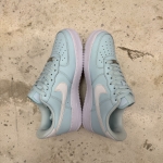 T826AF13 - AF1 LOW GLACIER BLUE WHITE LN - 42
