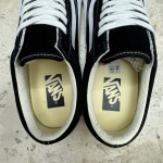 T926CS10 - VANS LX OLD SKOOL BLACK WHITE DS FB - 42,5