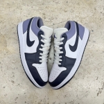 T926JD2 - 1S LOW WHITR INDIGO HAZE FB - 44