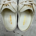 T926CS21 - ADIDAS SAMBA MULE CREAM DS - 40,5